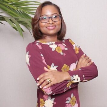 Dra. Esther Pérez