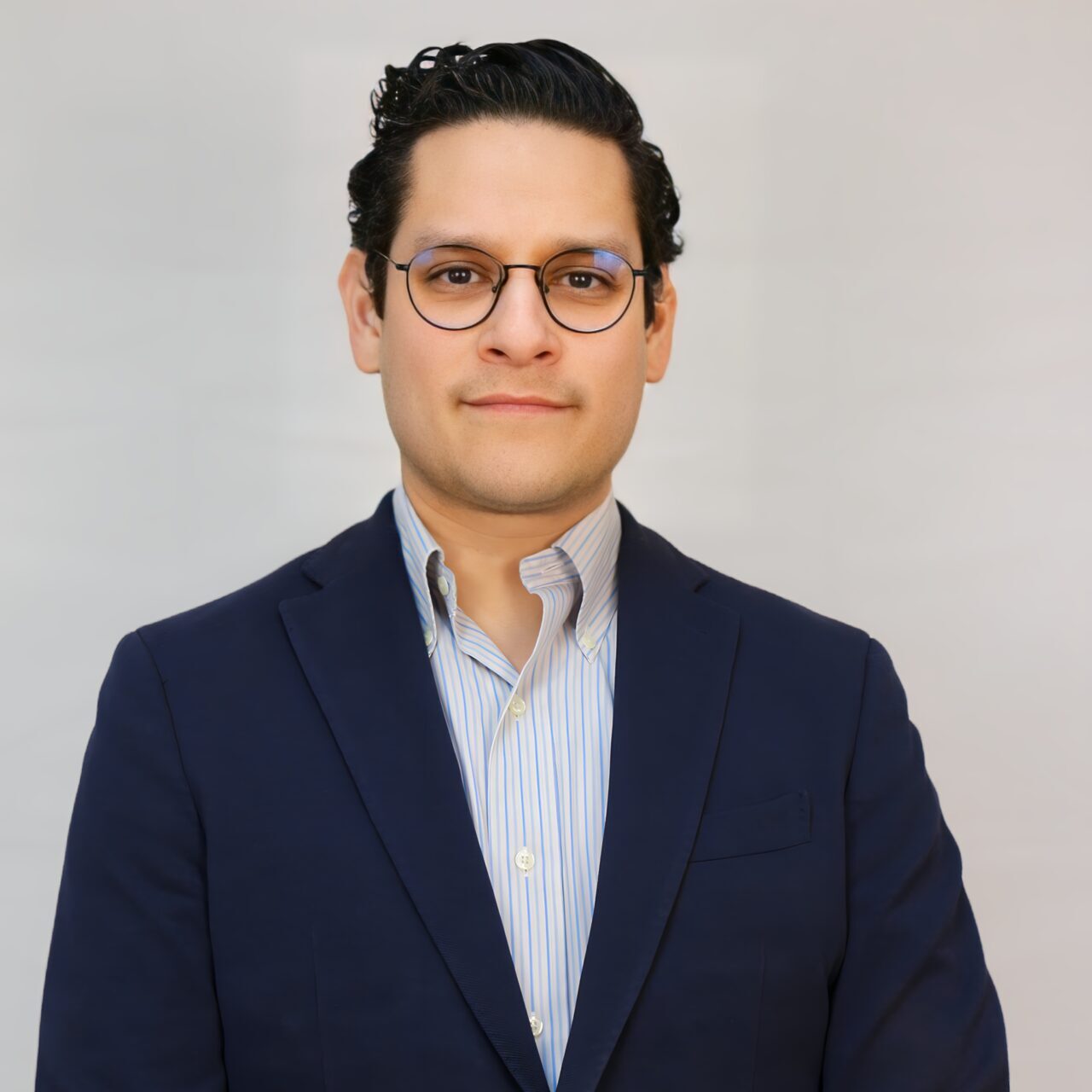 Dr. Ramiro Ruiz
