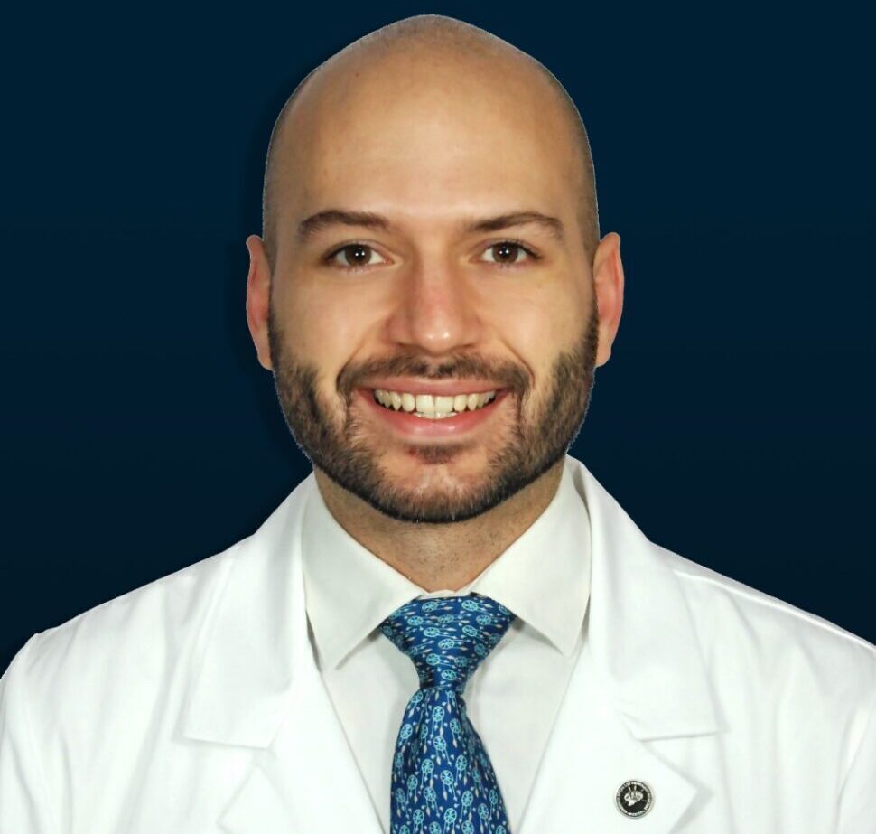 Dr. Rodrigo Uribe