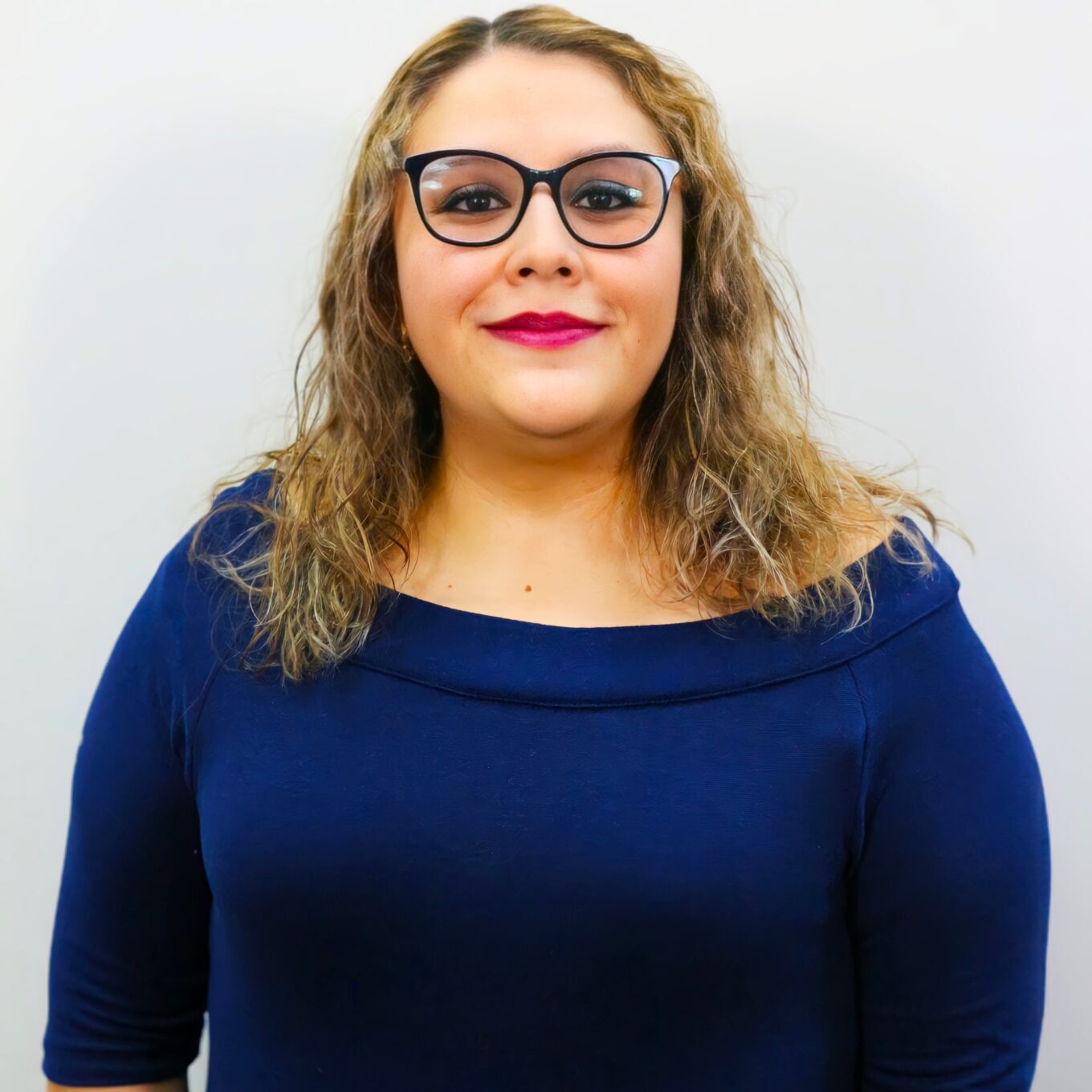 Dra. Sarah González