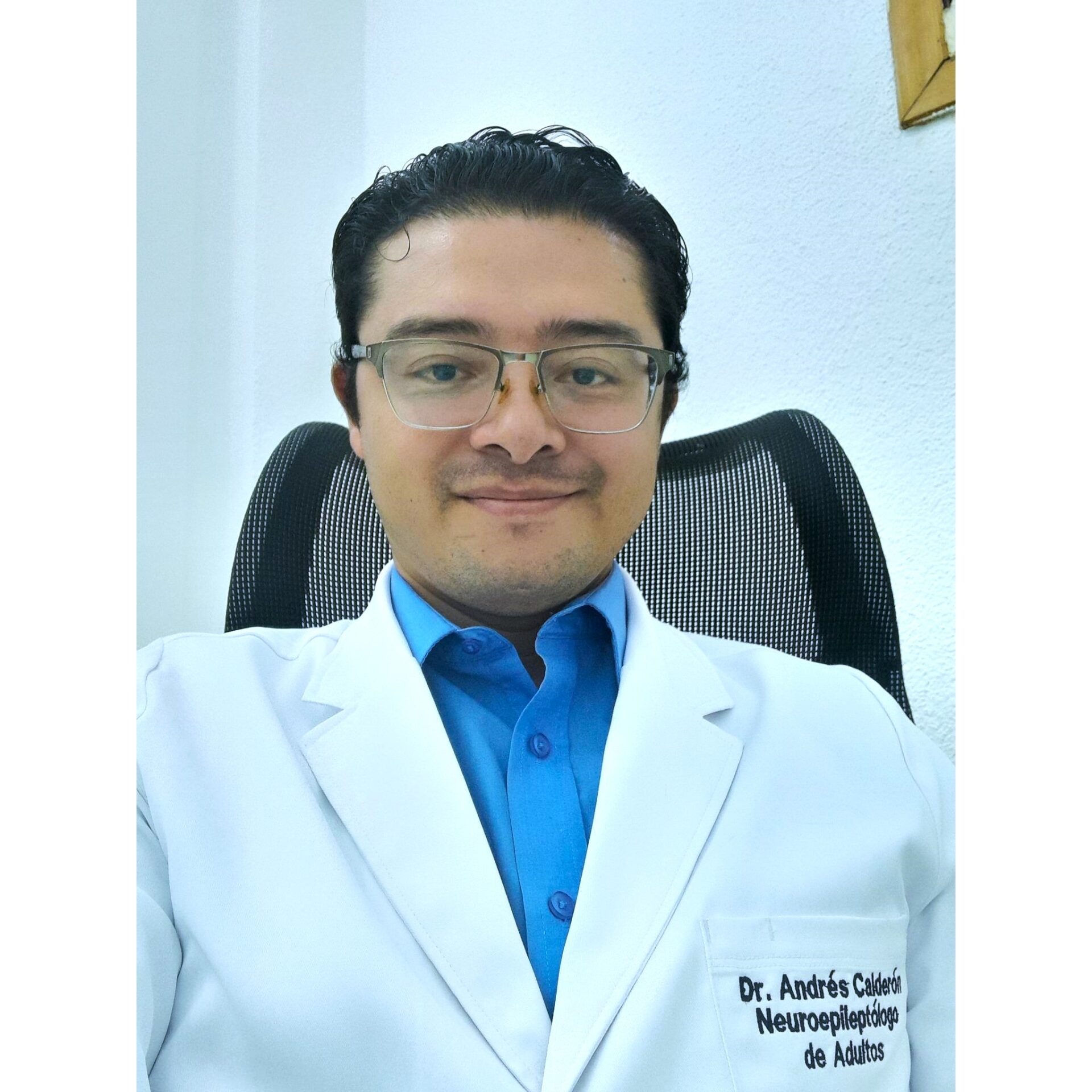 Dr.Juan Calderón